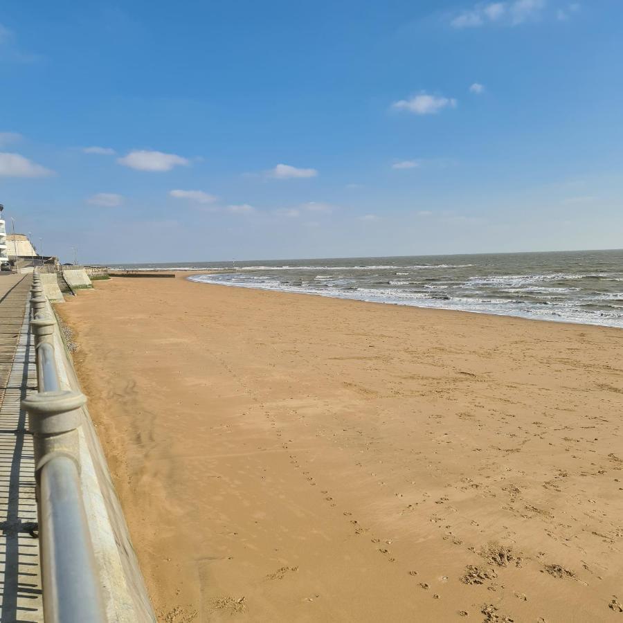 Shore Thing Beachfront Apartment Ramsgate - Sleeps 4 Esterno foto